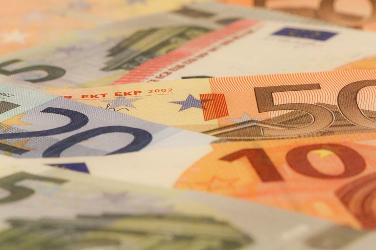 Pourquoi un compte bancaire pro et comment le choisir Kazibao Pourquoi un compte bancaire pro et comment le choisir Kazibao